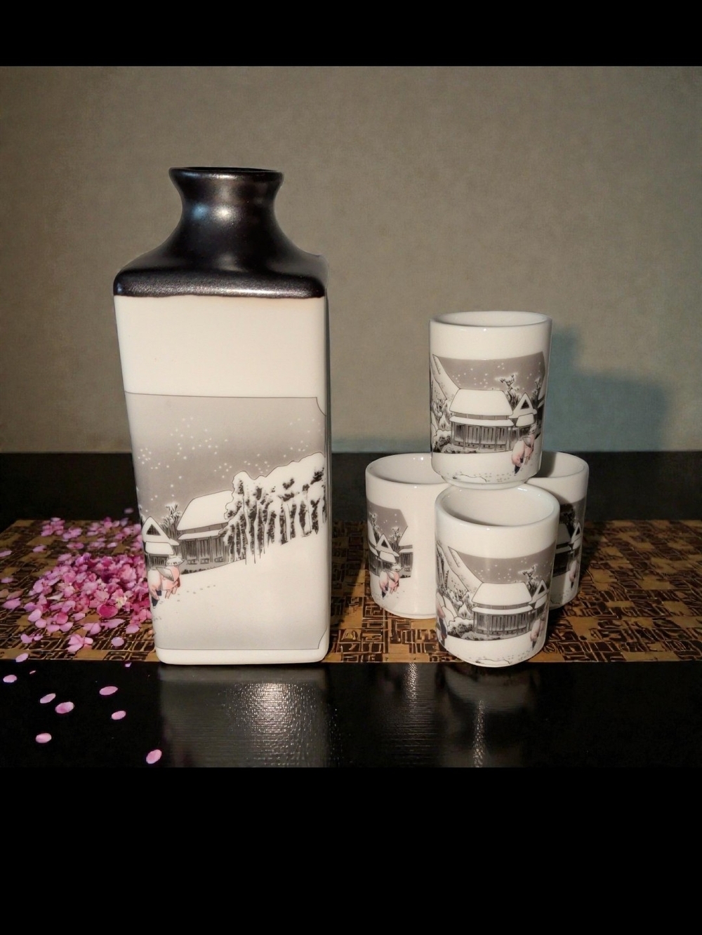 Winter Scene Ceramic Sake Set - White and Gray